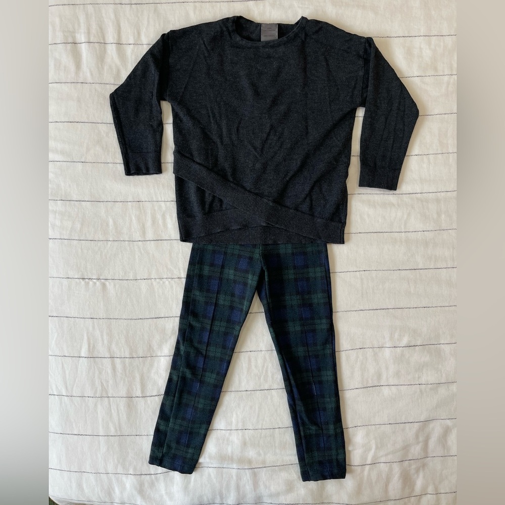 Zara knitwear winter collection wrap front sweater. Size 6 years